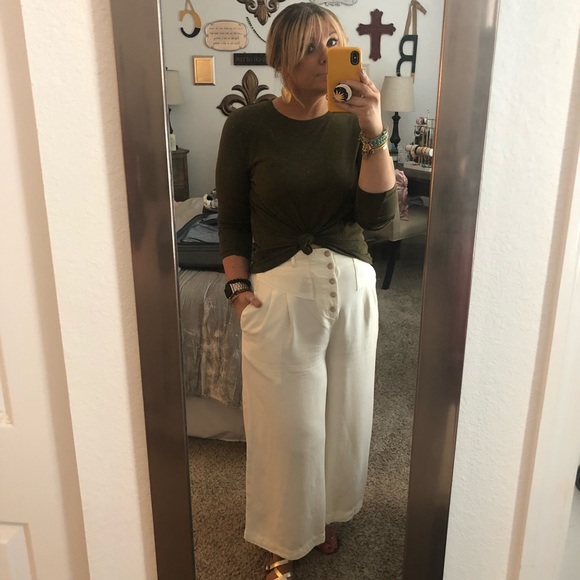 Meet your Posher, Cristal - Picture 5 of 8